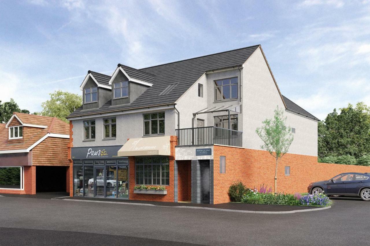 Warwick Road Apartment